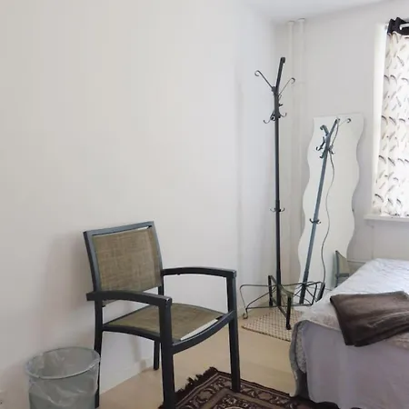 Lovely 1 Bed Private Close To Norreport * Copenaghen